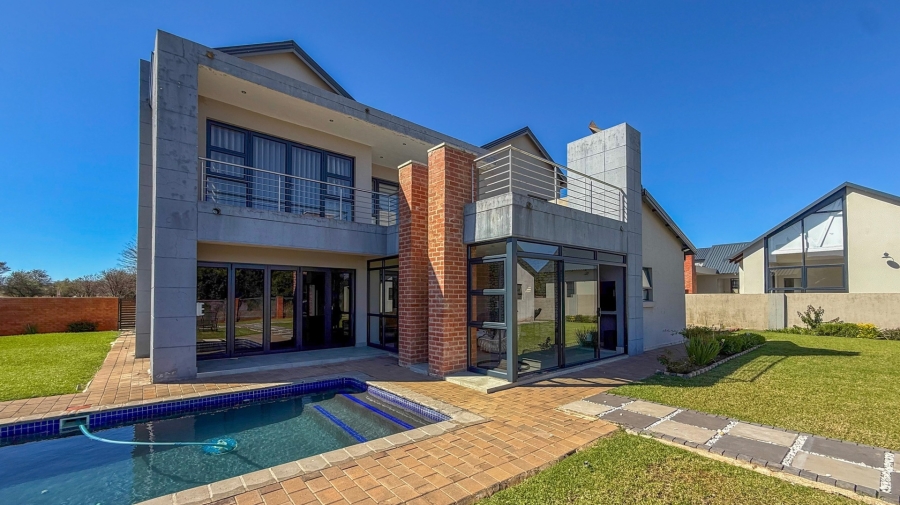 4 Bedroom Property for Sale in La Camargue Private Country Estate North West